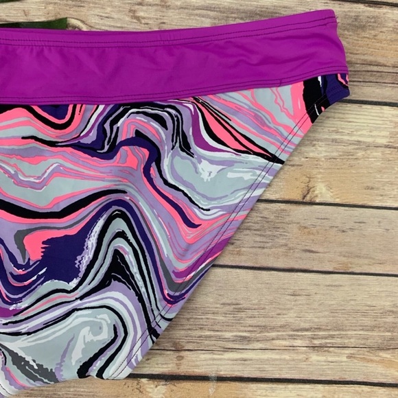 🎉Title Nine Swirl Print Bikini Bottoms🎉 - Picture 4 of 4